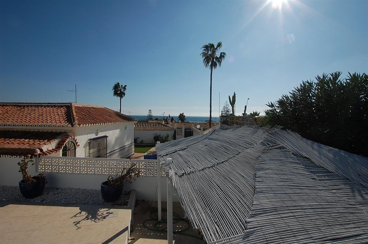 Villa zum verkauf in Calaburra - Chaparral (Mijas)