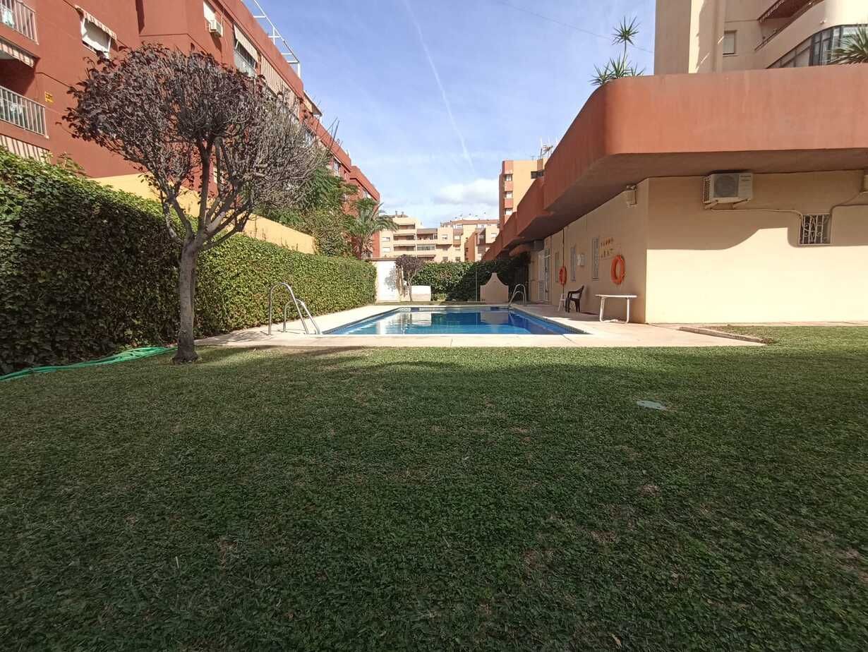 Piso en venta en Zona Puerto Deportivo (Fuengirola)