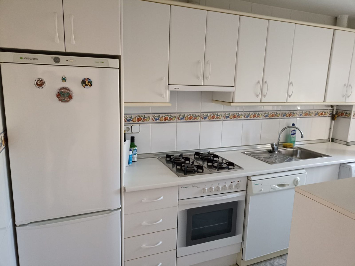 Piso en venta en Zona Sohail (Fuengirola)