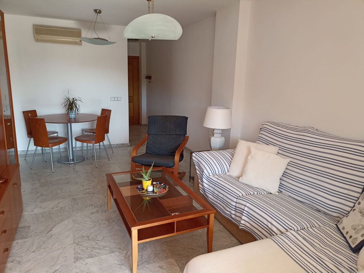 Piso en venta en Zona Sohail (Fuengirola)