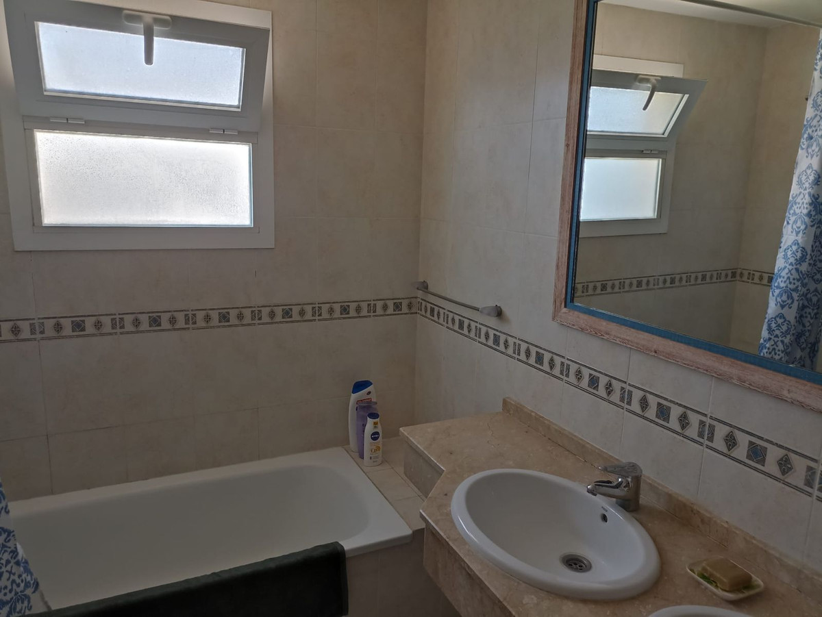 Piso en venta en Zona Sohail (Fuengirola)