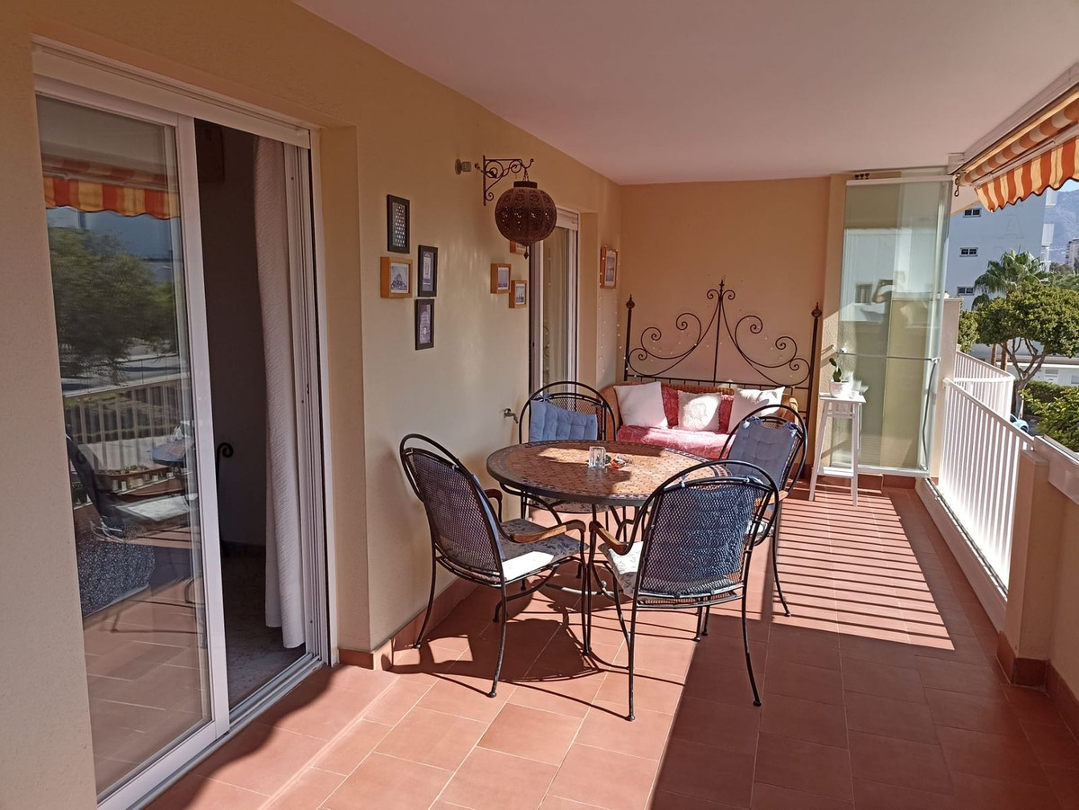 Flat for sale in Zona Sohail (Fuengirola)