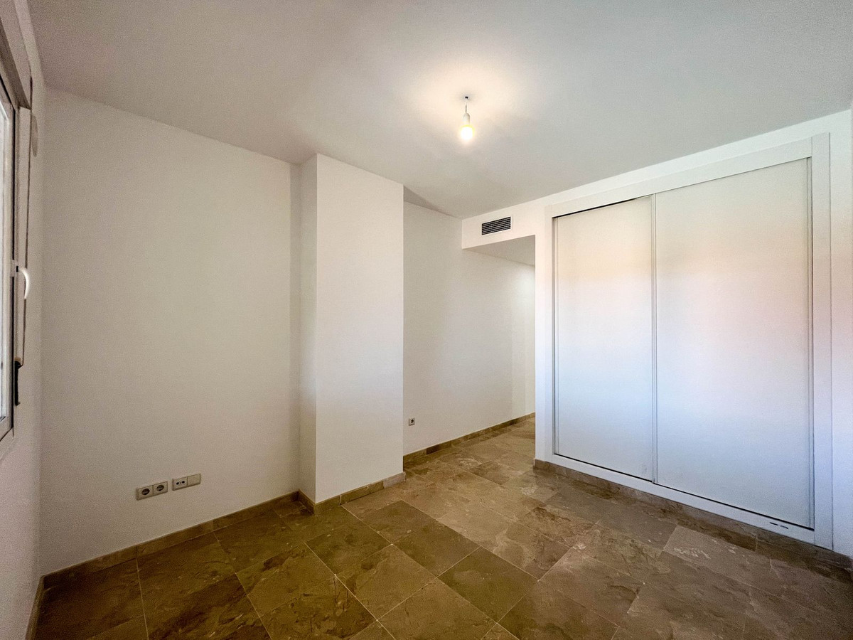 Piso en venta en Carvajal - Las Gaviotas (Fuengirola)